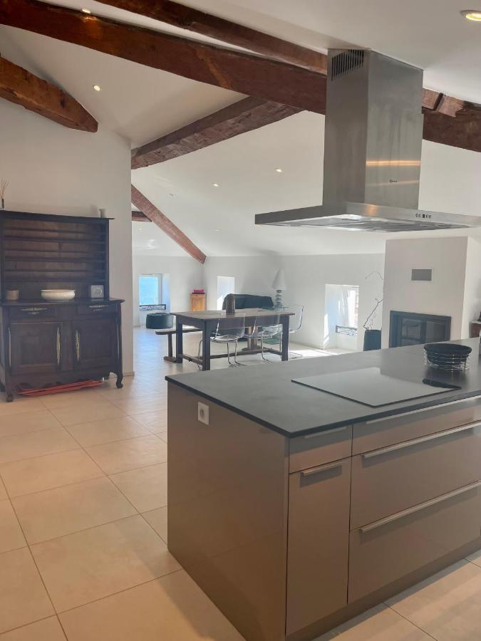 Grand Appartement Style Loft Bord De Mer بروبرِيانّو المظهر الخارجي الصورة