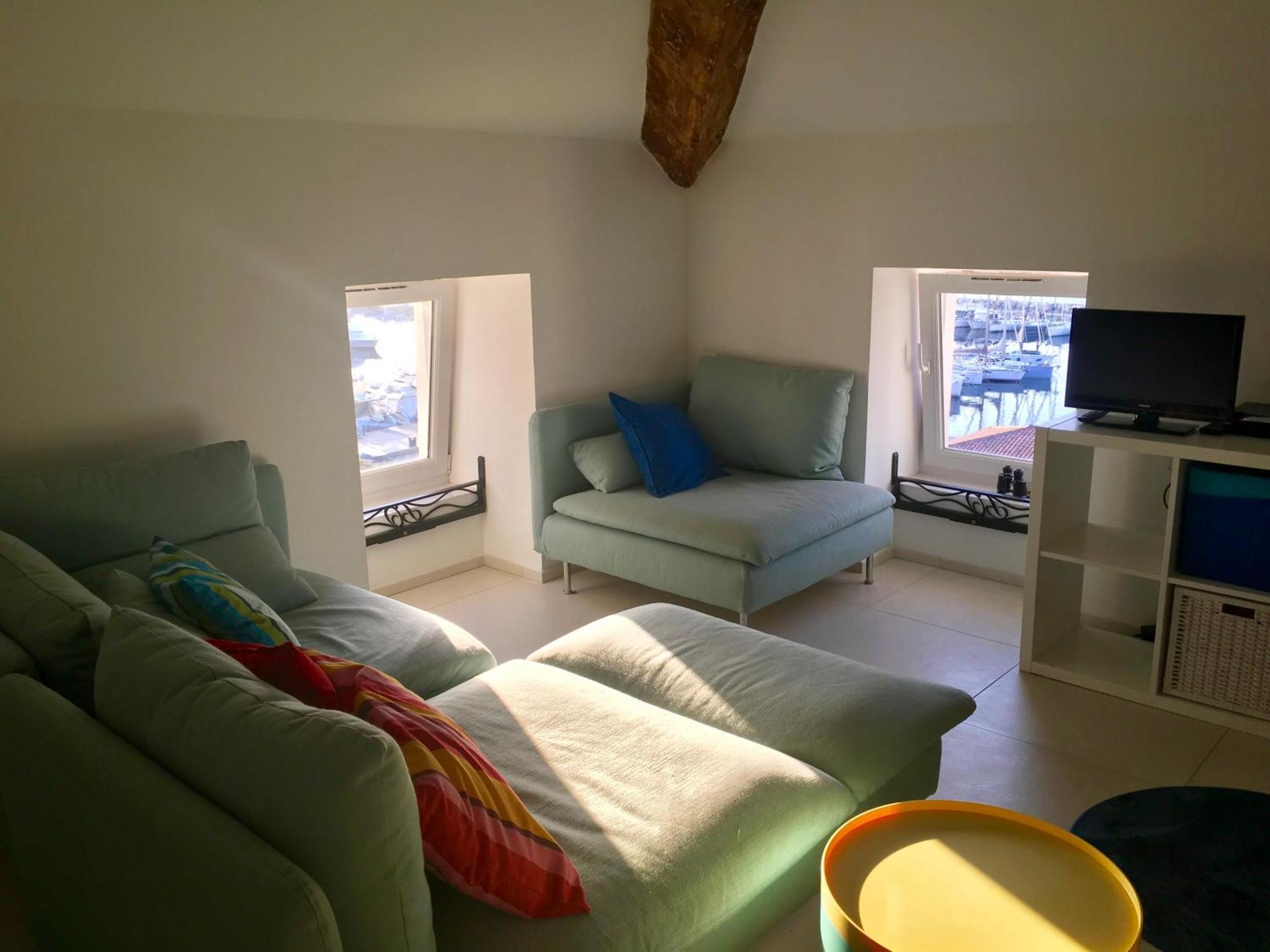 Grand Appartement Style Loft Bord De Mer بروبرِيانّو المظهر الخارجي الصورة